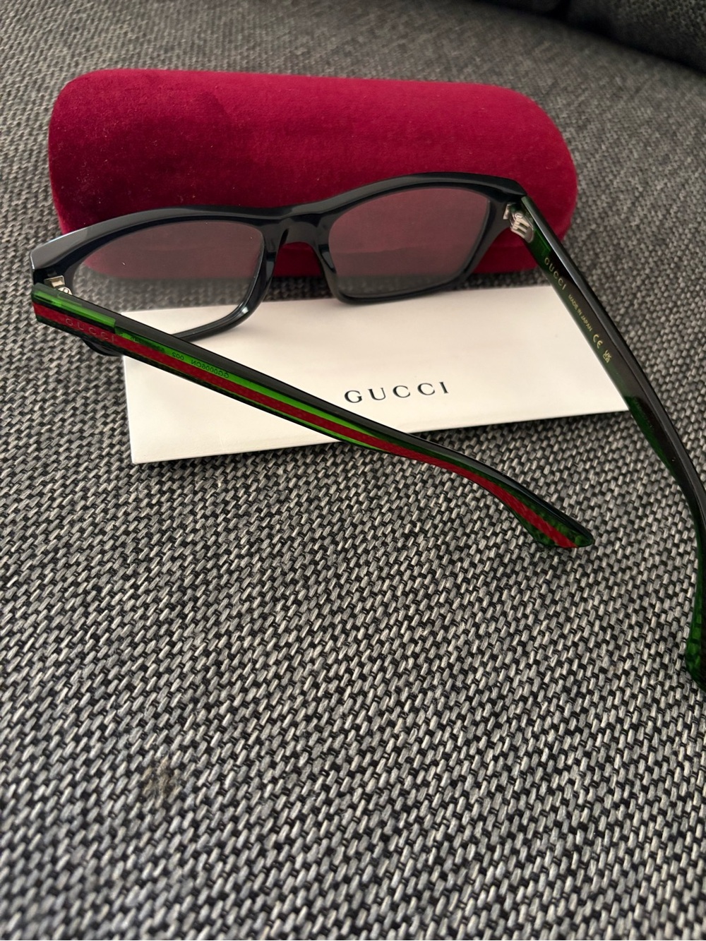 Gucci Eyewear - Black/Green Transparent Frame - Unisex - Picture 7 of 8